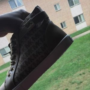 Michael Kors Sneakers